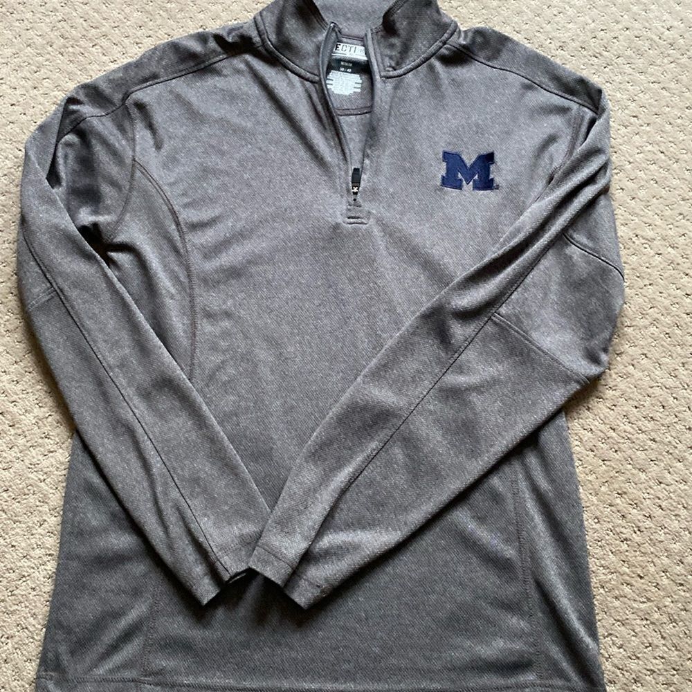 Michigan pullover. Size Medium 38/40. Excellent condition